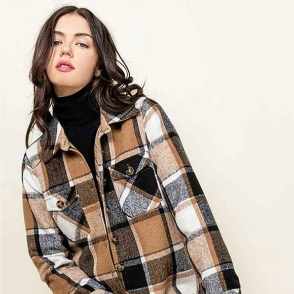 Time and Tru Jackets & Blazers - Time & True Plaid Shacket Pockets Black,Tan,&White Cottagecore Whimsy Urban